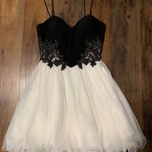 Short formal dress